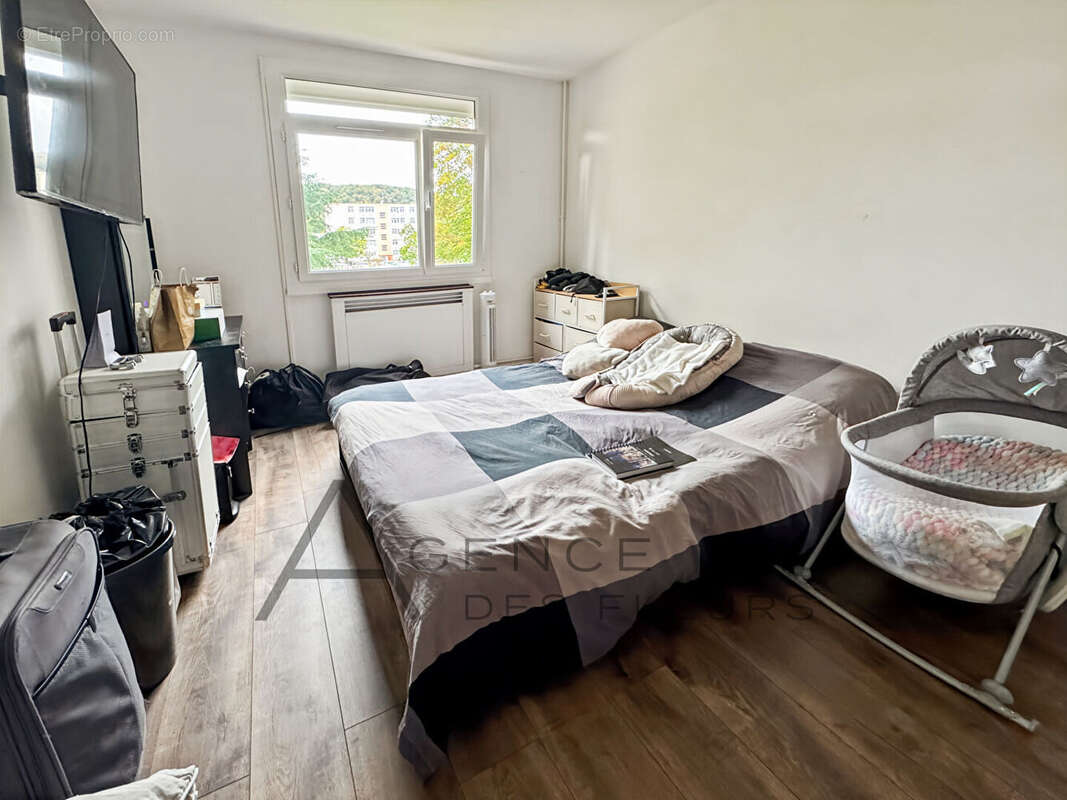 Appartement à SAINT-AUBIN-LES-ELBEUF