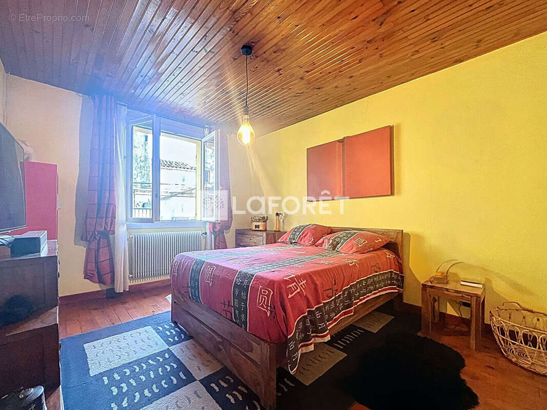 Maison à ROQUEVAIRE