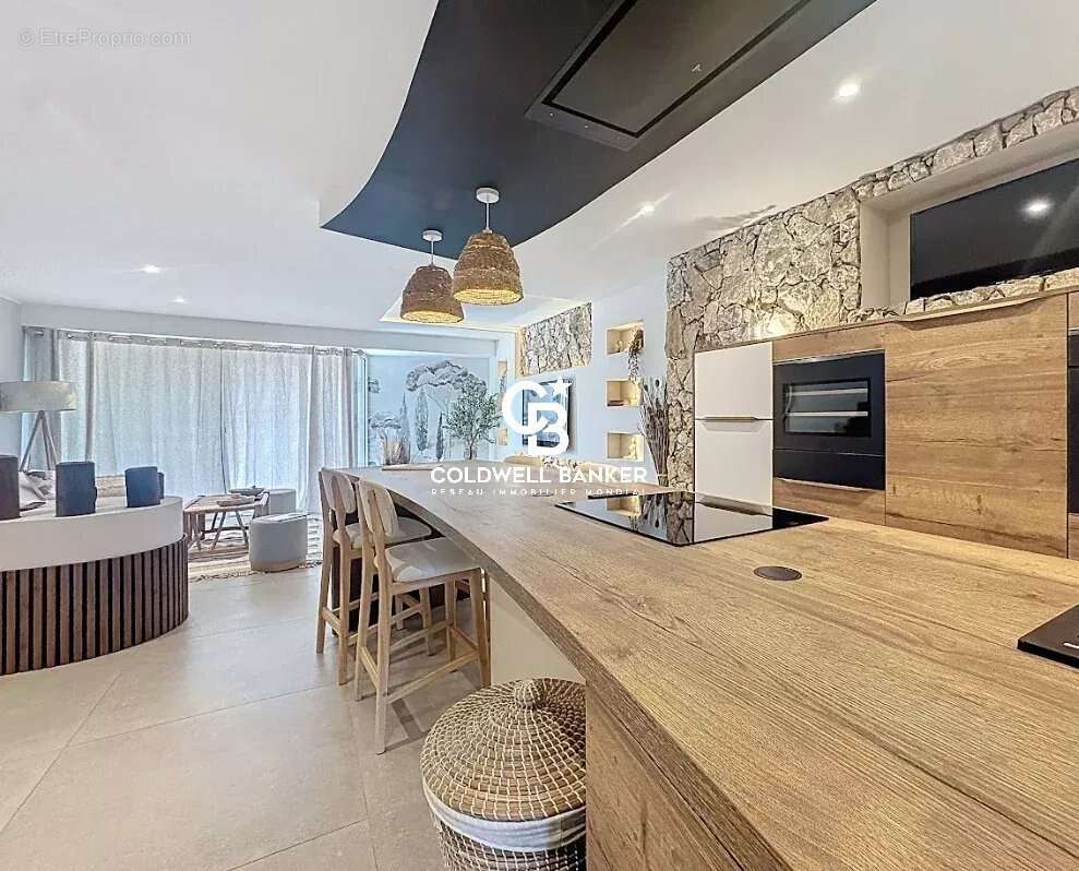 Appartement à SAINT-RAPHAEL