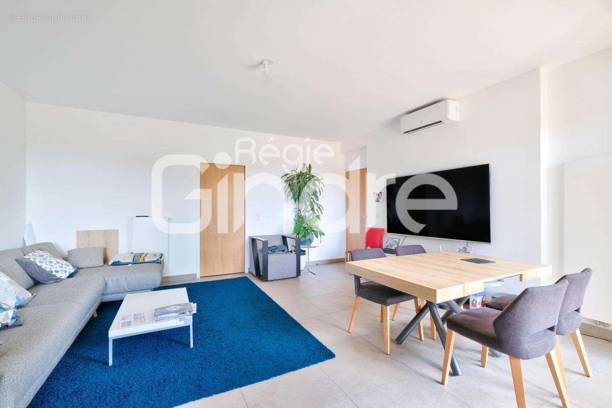 Appartement à LIMONEST