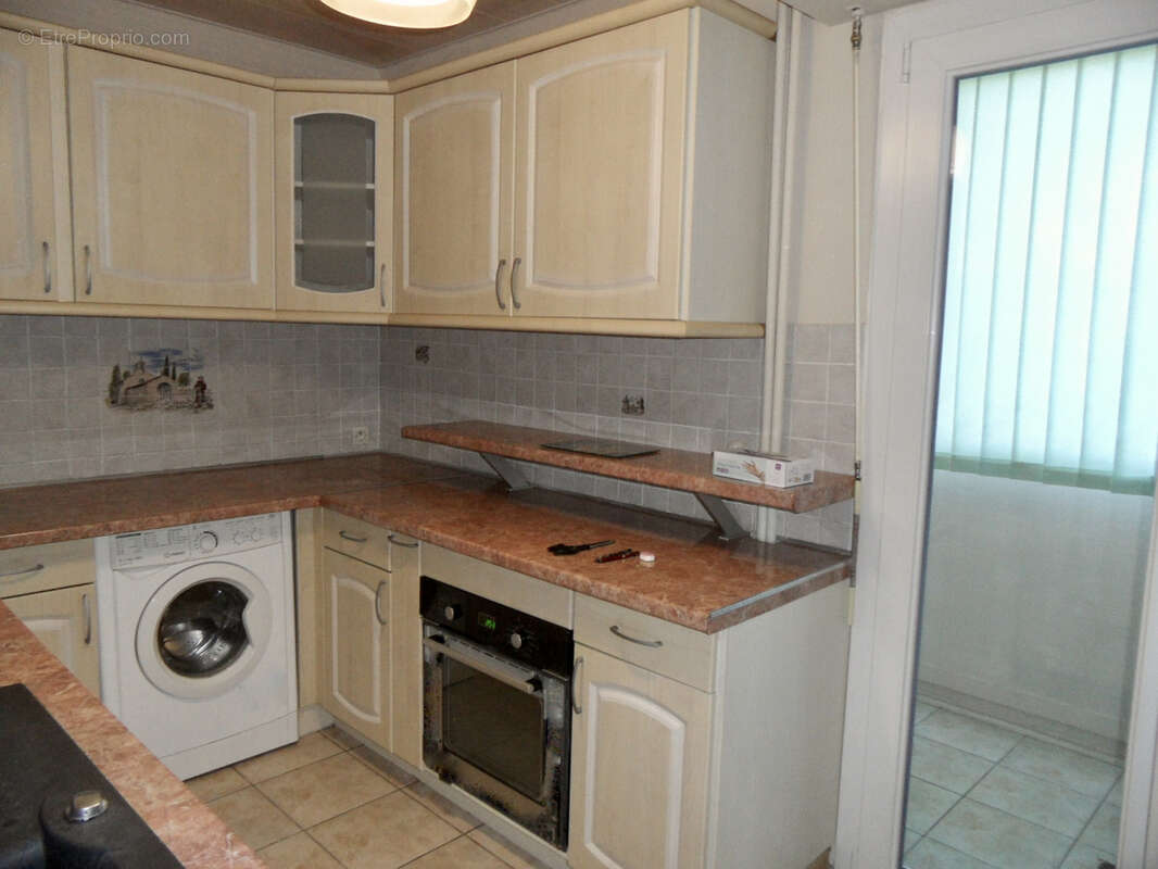 Appartement à MARSEILLE-15E