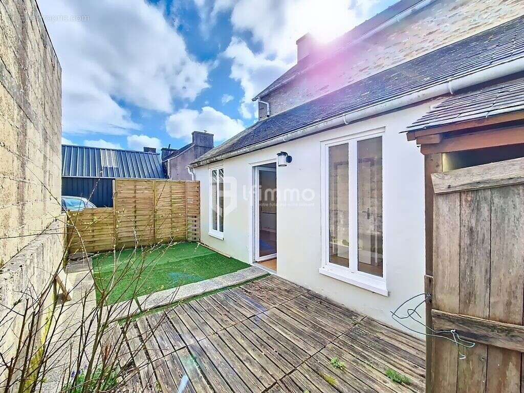 Maison à PLONEVEZ-DU-FAOU
