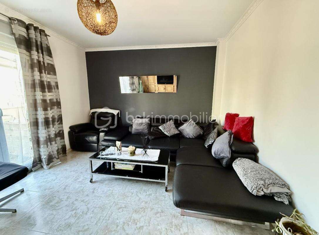 Maison à HAUCOURT-MOULAINE