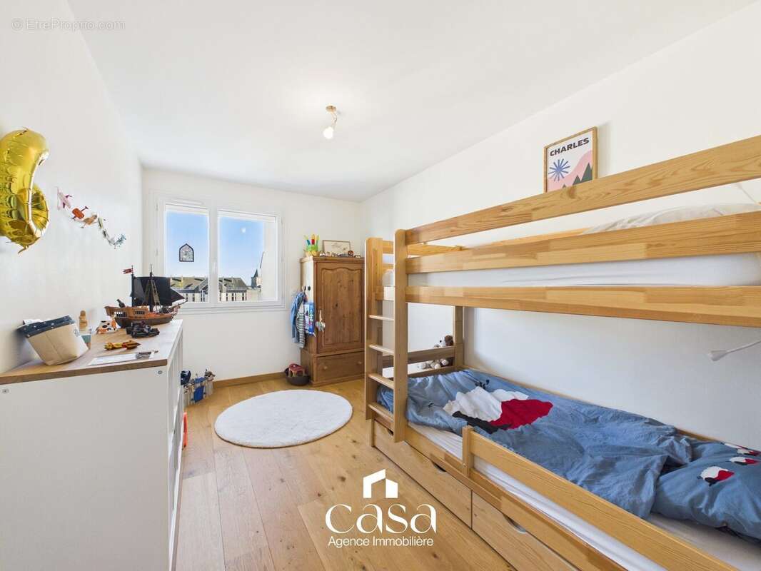 Appartement 99 m² à Caen  - photo 8