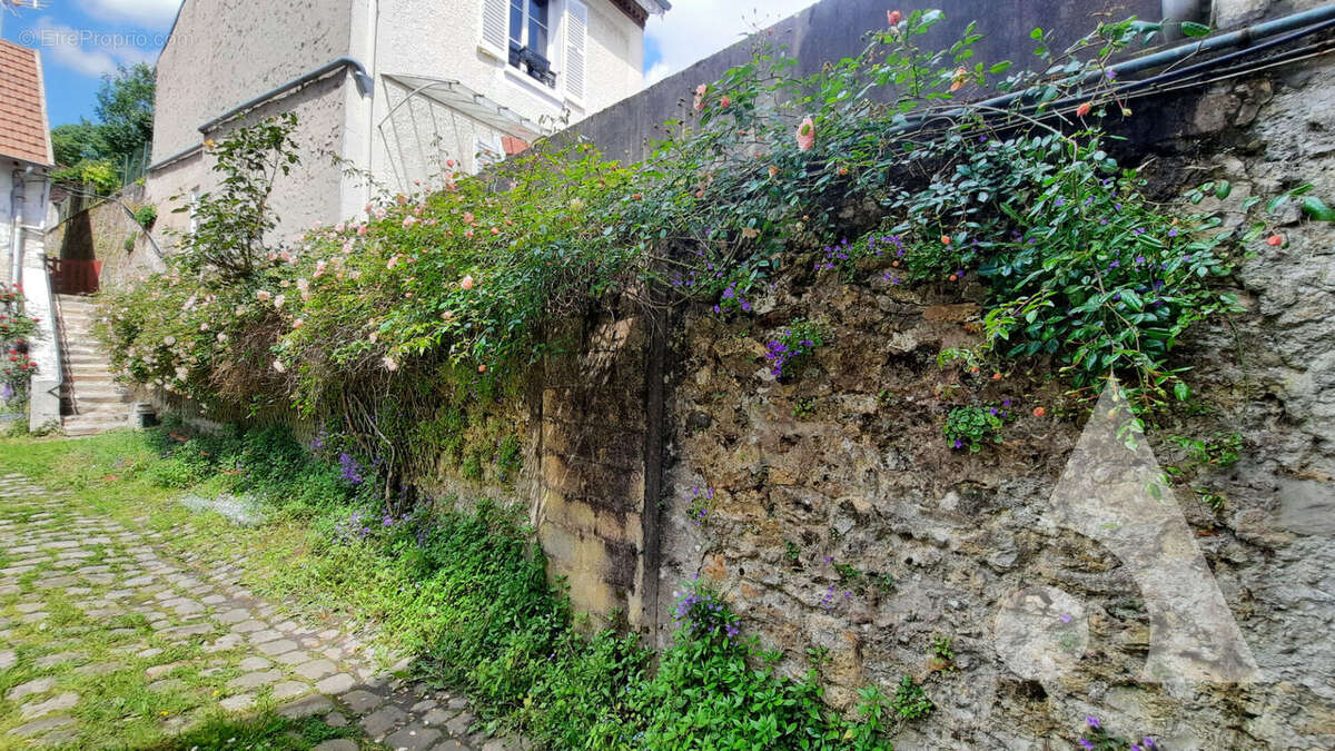 Appartement à CHEVREUSE