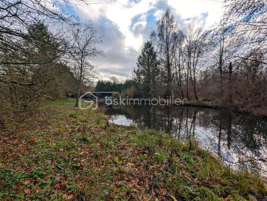 Terrain à LA CHAUSSEE-TIRANCOURT