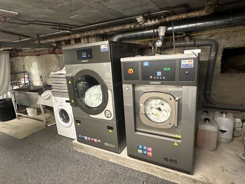 Commerce à AIGUEBELETTE-LE-LAC