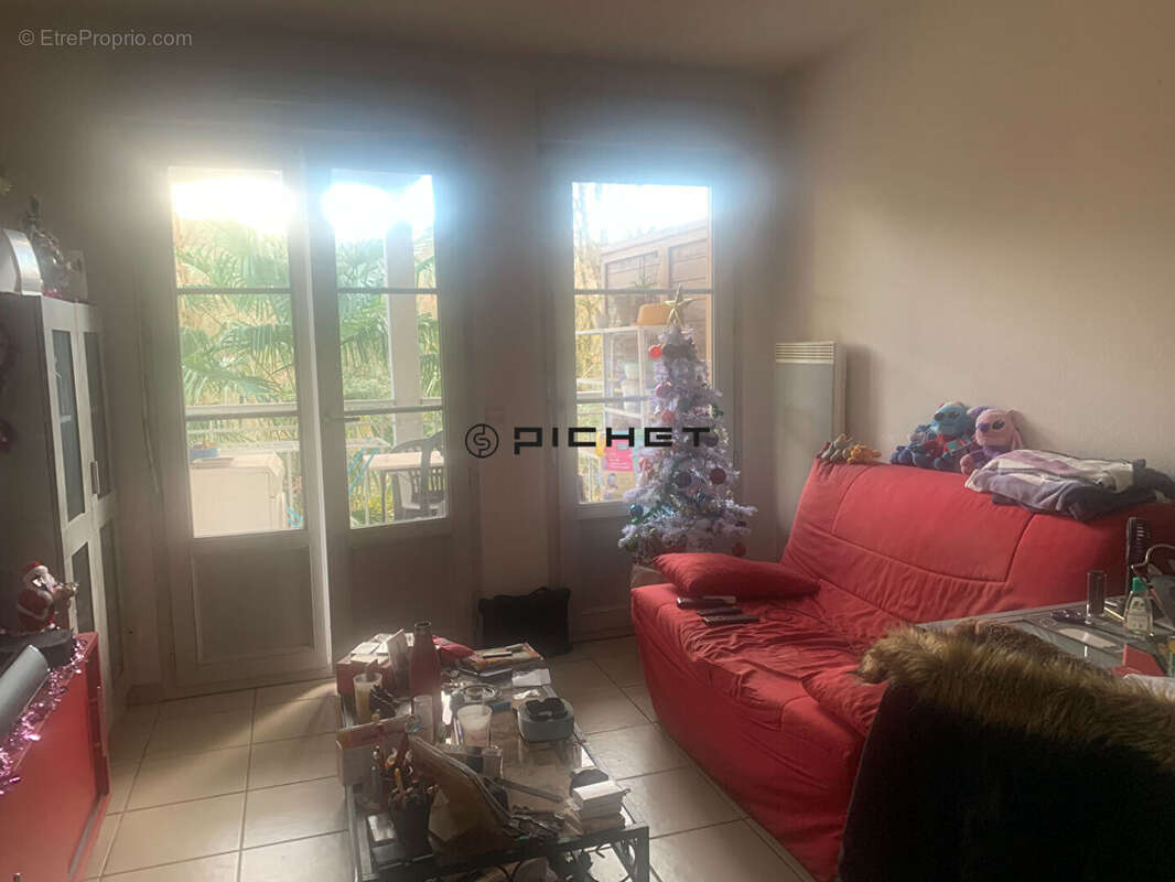 Appartement à OLORON-SAINTE-MARIE