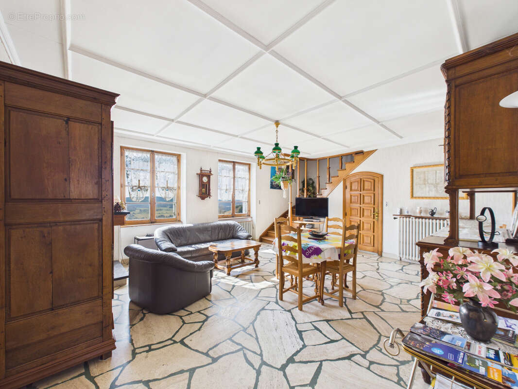 Maison à LA CHAISE-DIEU