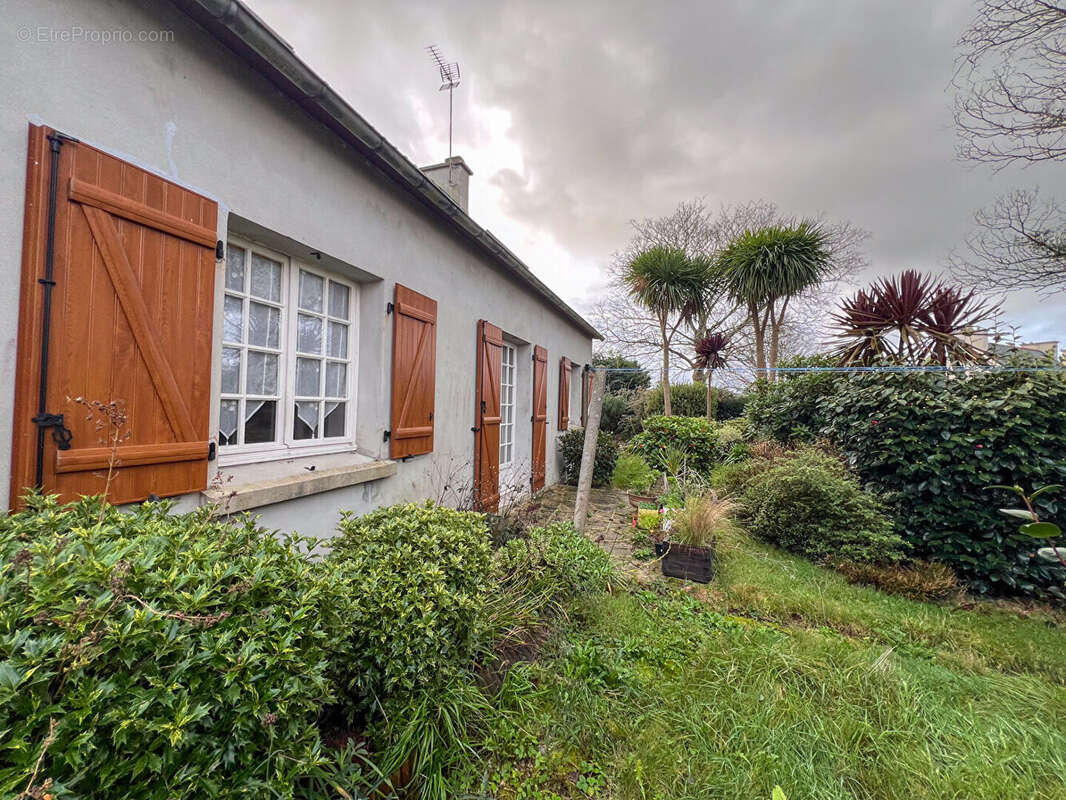 Maison à PLONEOUR-LANVERN