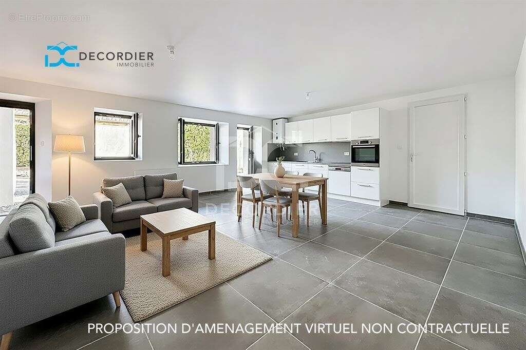 Maison à NEUVECELLE