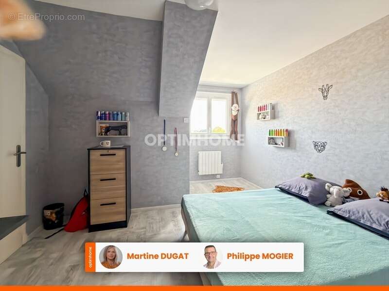 MAGNET (03) – Maison familiale de 185,65 m² habitables – Entièrement rénovée – 4 chambres – 2 grands garages - photo 11