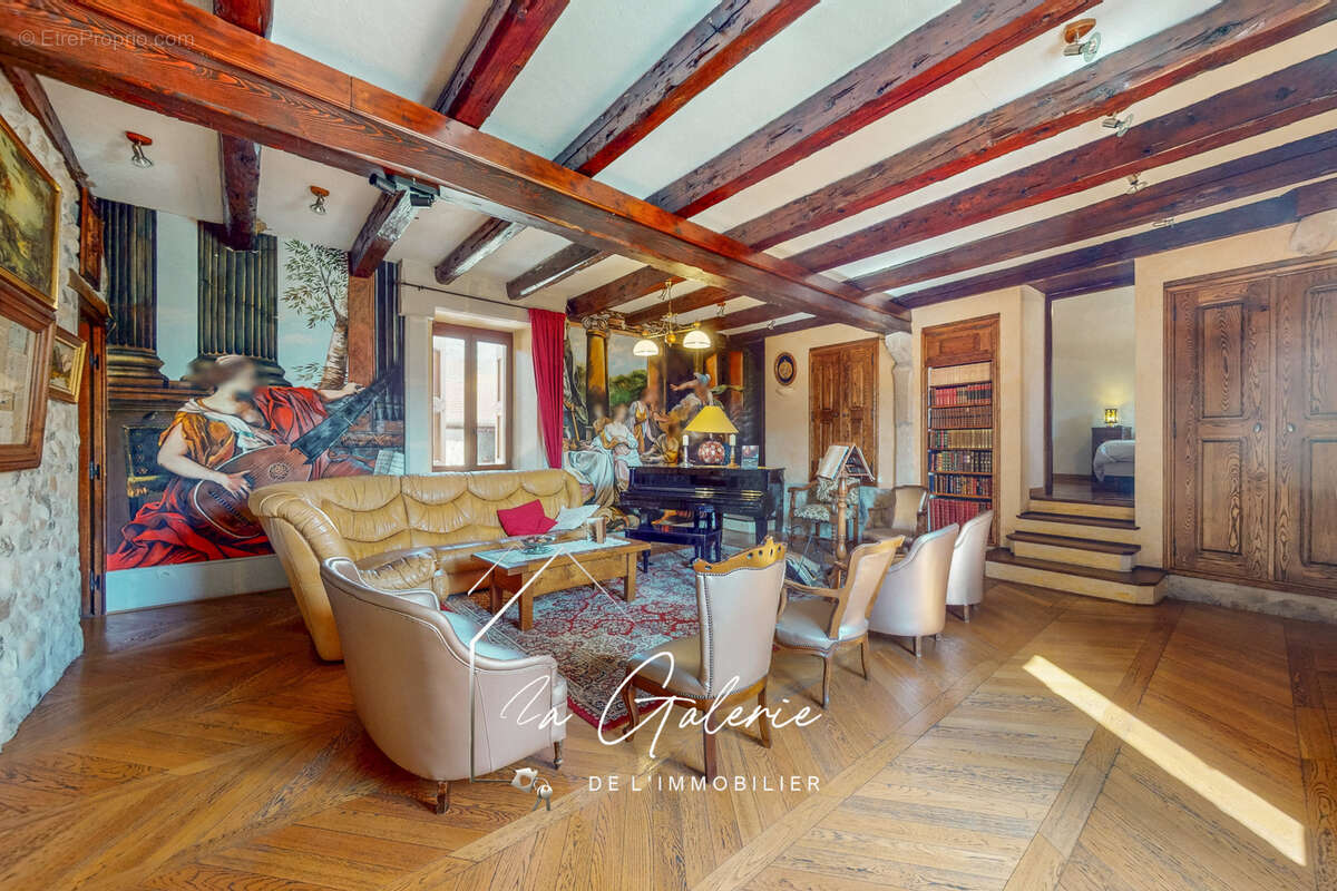 Maison à SAINTE-MARIE-D'ALLOIX