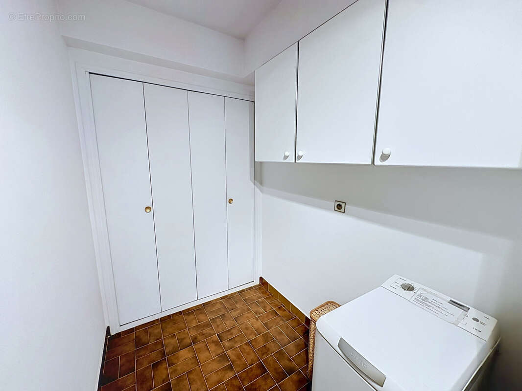 Appartement à VENCE