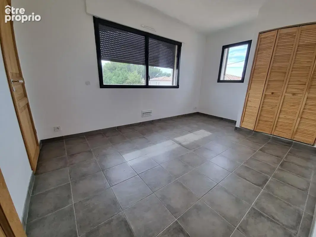 Maison Six Fours Les Plages 6 pièces 153 m2 - photo 16