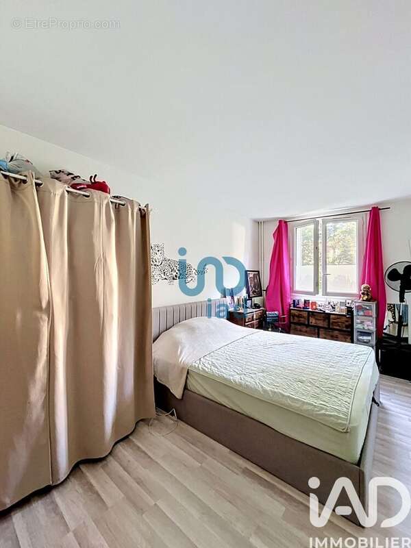 Photo 9 - Appartement à CHOISY-LE-ROI