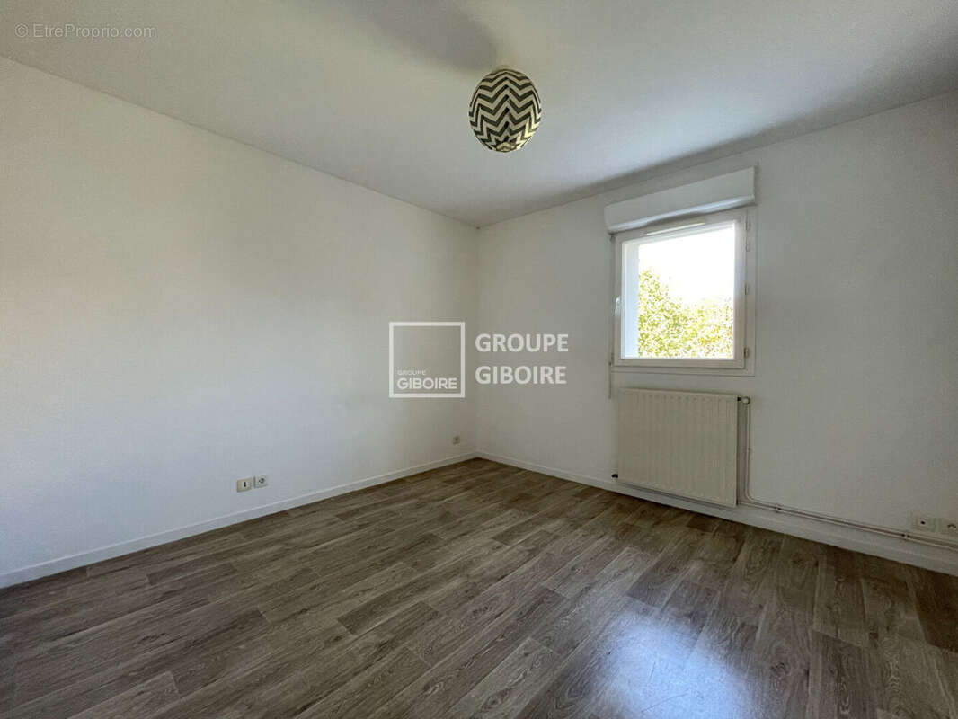 Appartement à CHAVAGNE