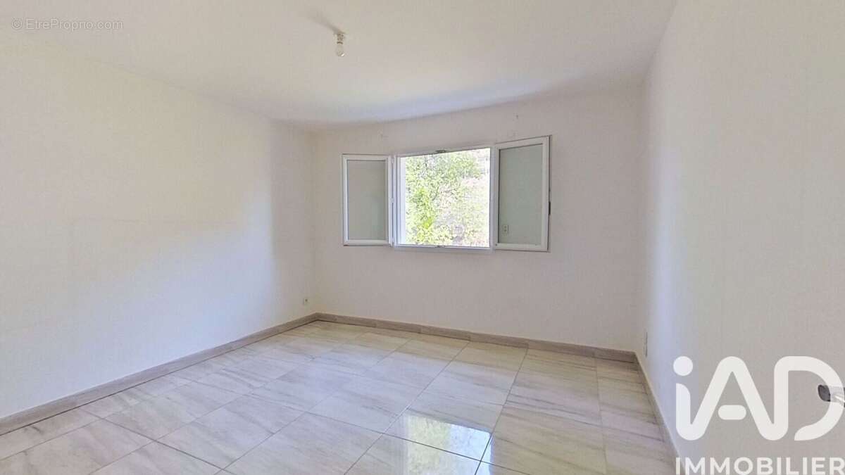 Photo 8 - Maison à SAINT-CLAIR-DE-LA-TOUR