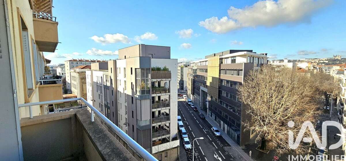 Photo 8 - Appartement à LYON-7E