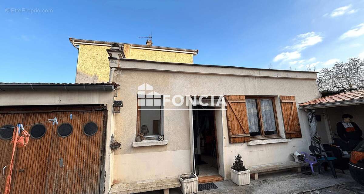 Maison à VERSAILLES