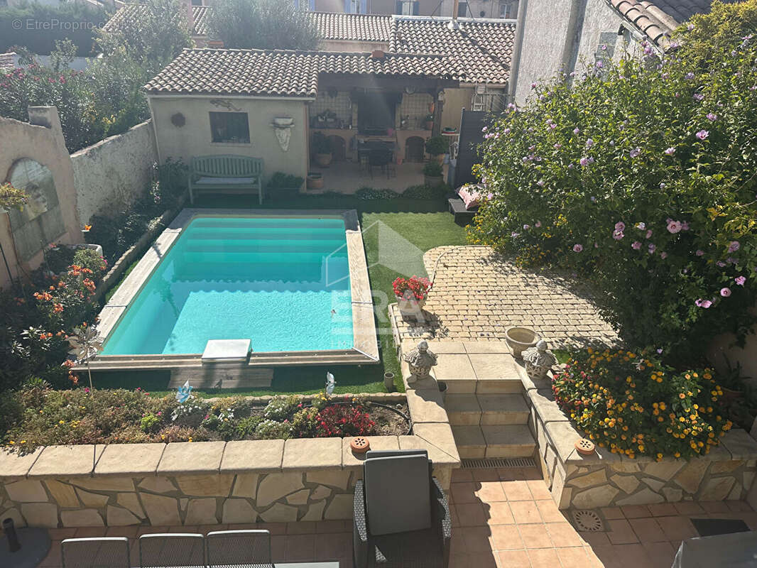 Maison à MARSEILLE-10E