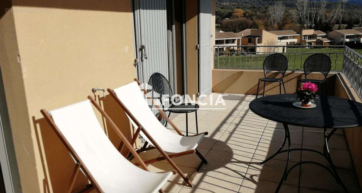Appartement à SAUMANE-DE-VAUCLUSE