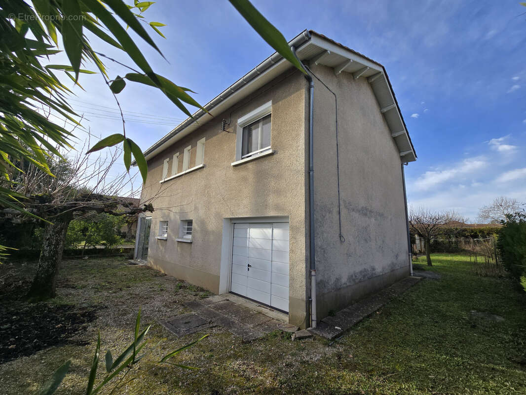 Maison à BOURG-DE-PEAGE