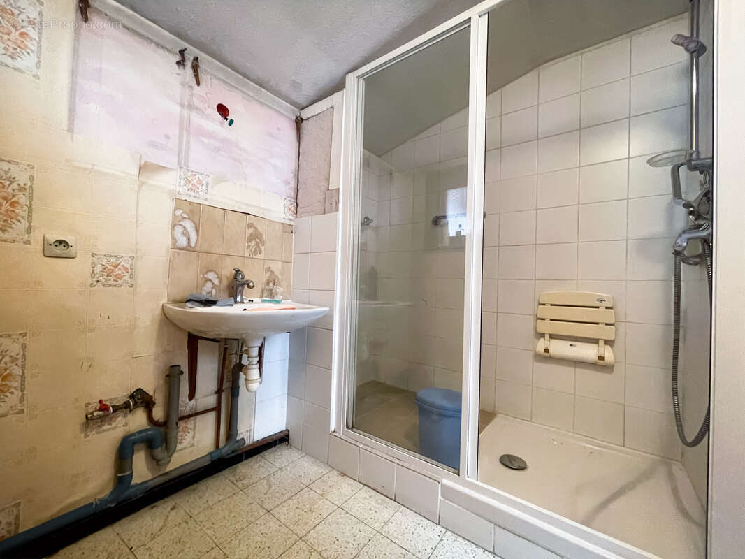 Maison à SAINT-AMAND-LES-EAUX