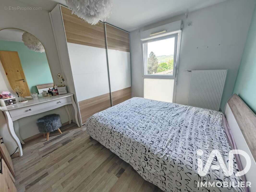 Appartement 77 m² à Montlebon  - photo 8