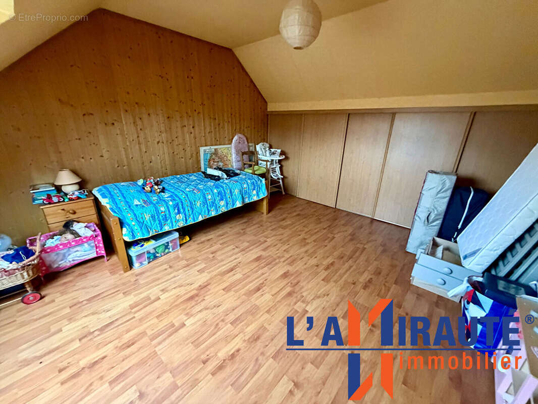 Maison à SARTROUVILLE