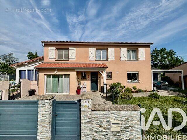 Photo 1 - Maison à GIMEAUX