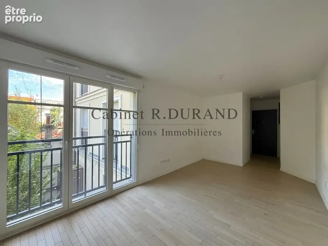 Photo Appartement à La Garenne-Colombes au prix de 450 000€