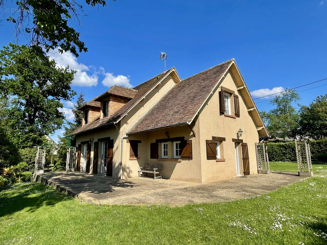 Maison à SABLE-SUR-SARTHE