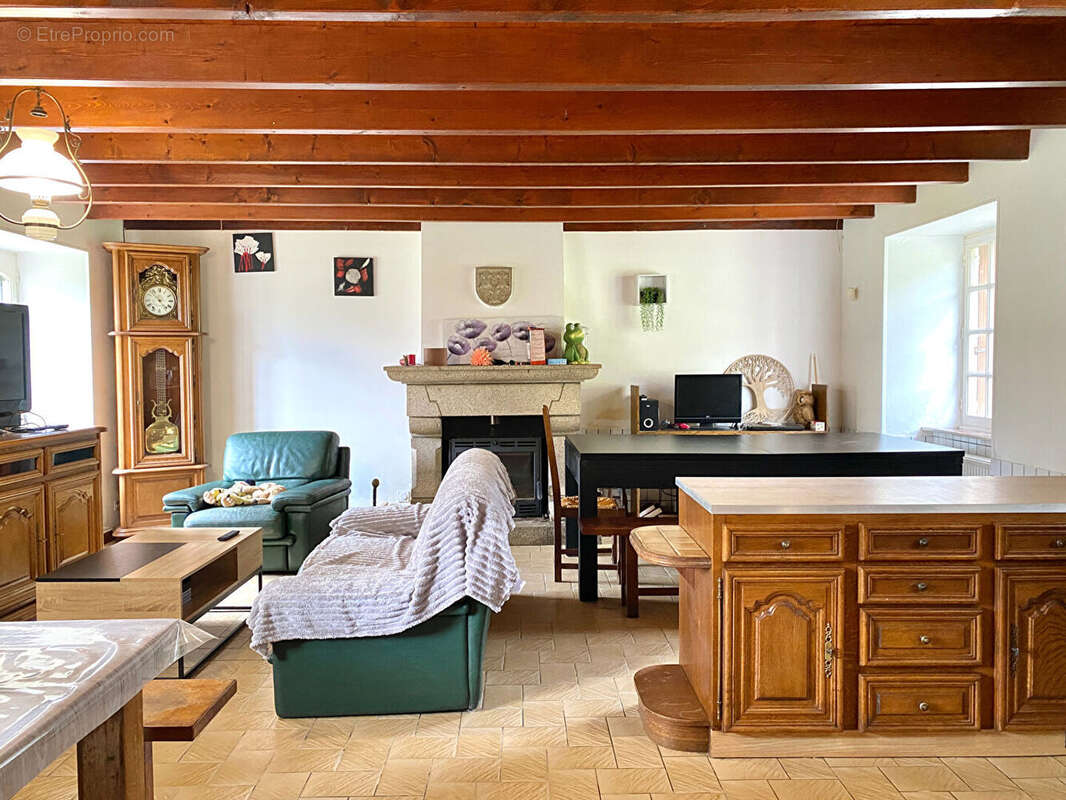 Maison à SAINT-HERVE