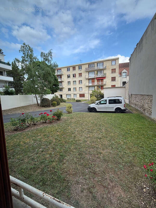 Appartement à MAISONS-LAFFITTE