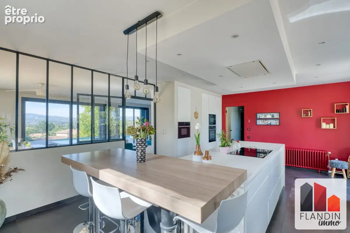Maison 8 pièces 212 m² à vendre à Vourles (69390) - photo 7