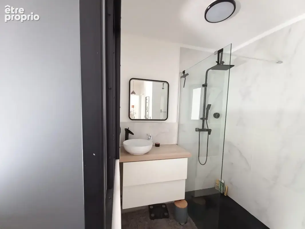 Appartement 44 m² à Salon-De-Provence  - photo 4