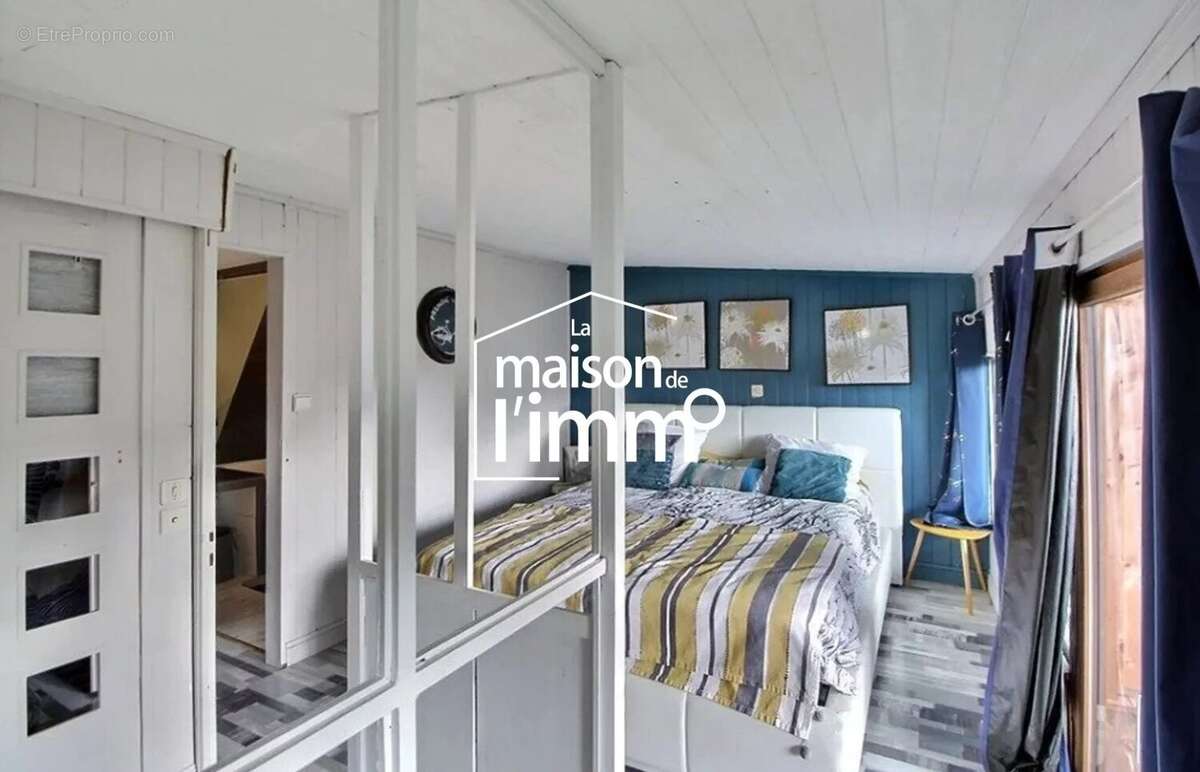 Maison à NEUVECELLE