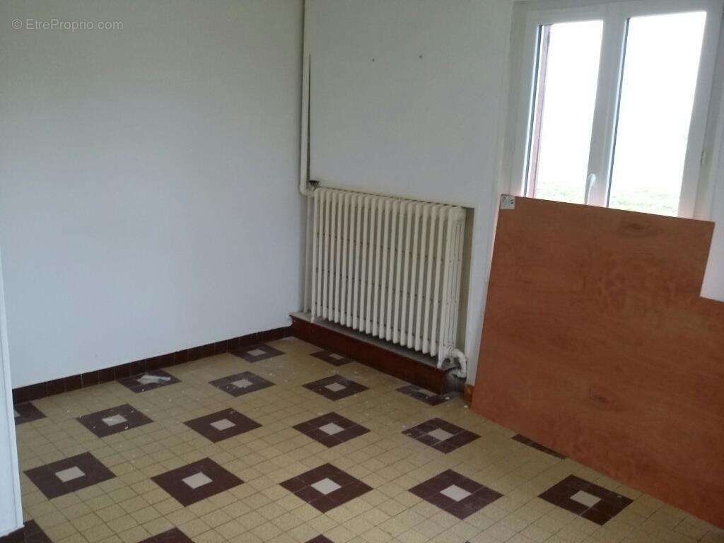 Maison 104 m² à Saint-Vincent-Du-Boulay  - photo 3