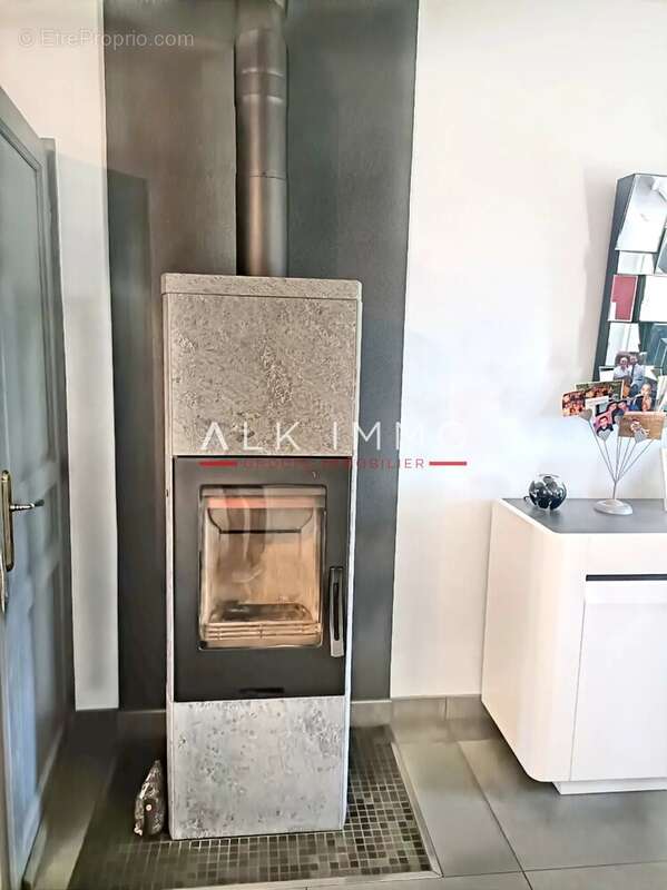 Maison à VETRAZ-MONTHOUX