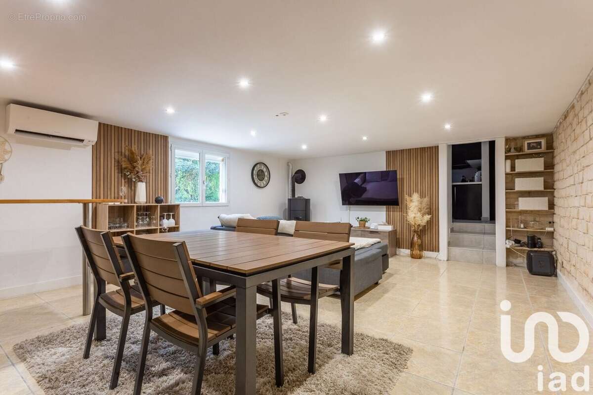 Photo 4 - Appartement à AVRAINVILLE