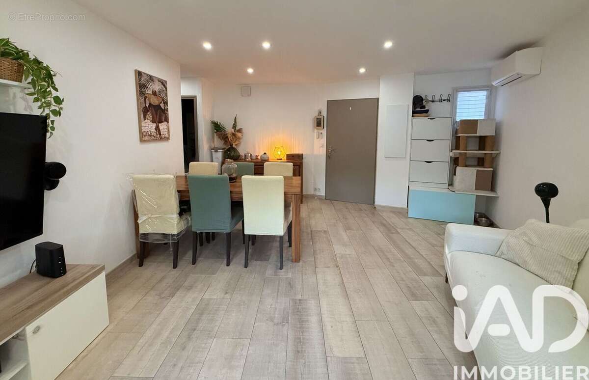 Photo 6 - Appartement à PLAN-DE-LA-TOUR