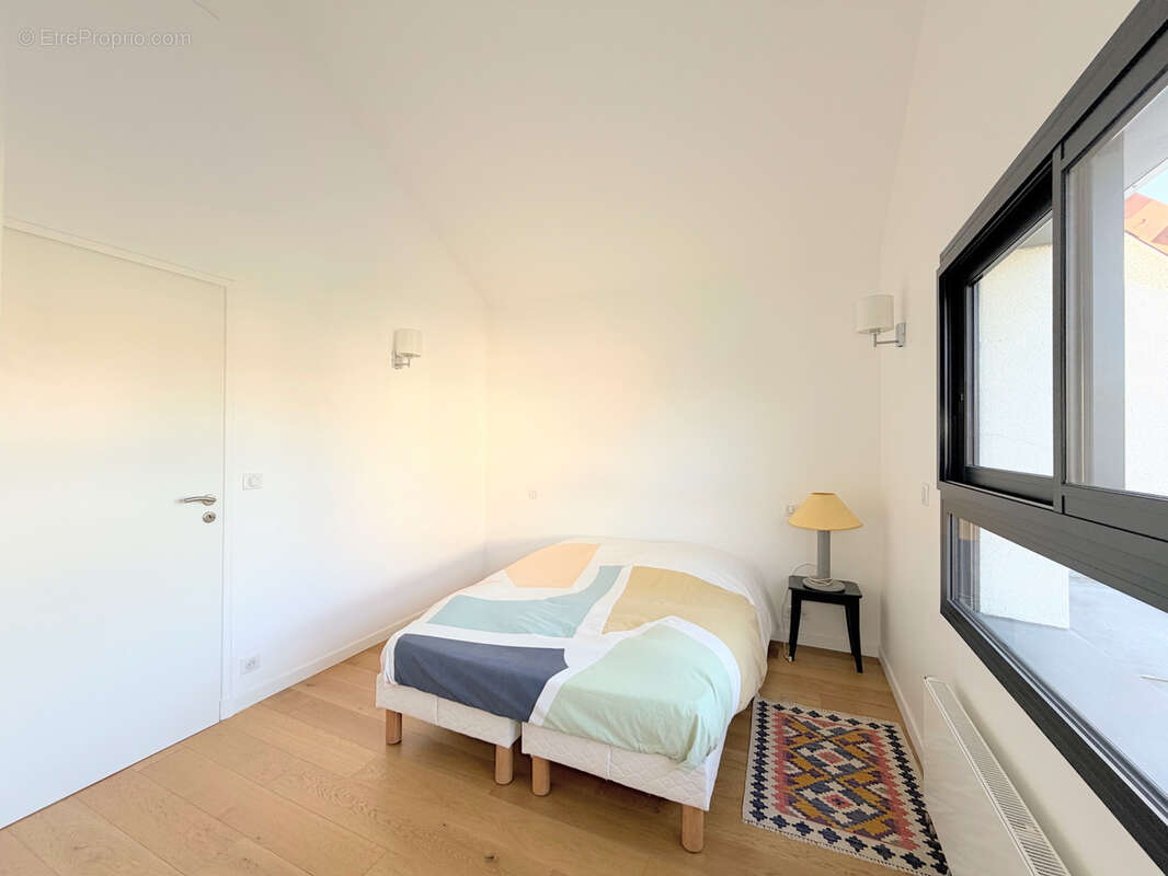 Maison à RUEIL-MALMAISON