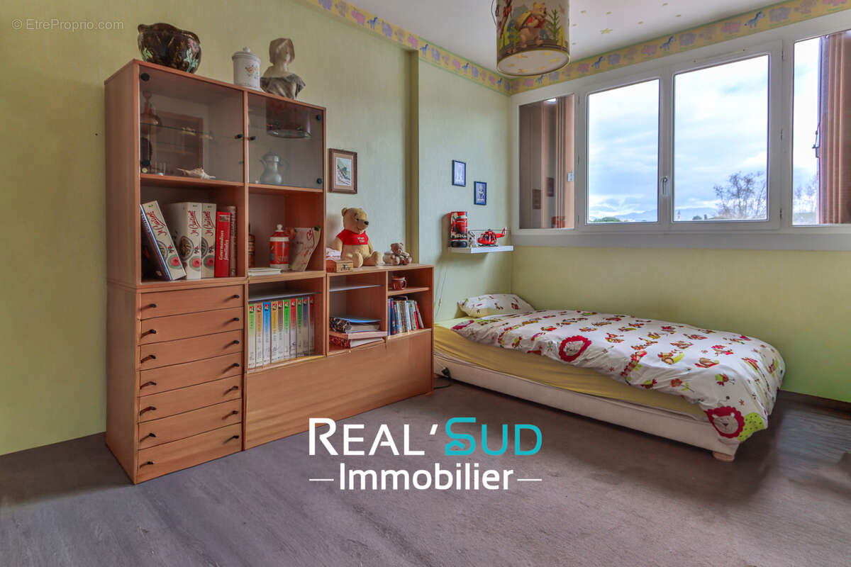 Appartement à MARSEILLE-9E
