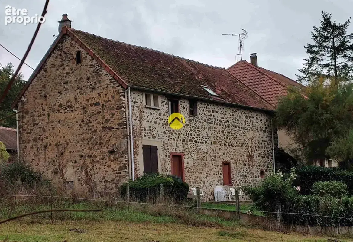 Maison 4 pièces 70 m² à vendre à Dun-Le-Palestel (23800) - photo 3