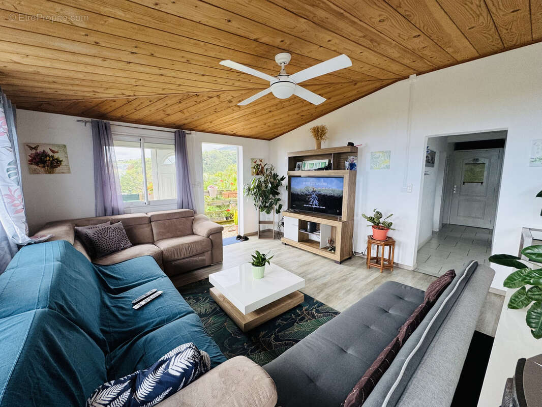 Maison à SAINT-JOSEPH