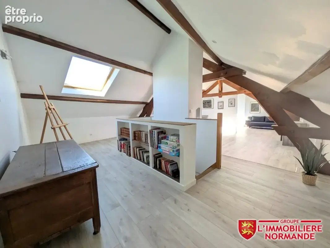 Maison de caractère avec dépendance - photo 10