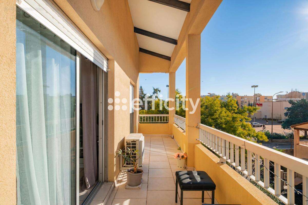 Appartement à FREJUS