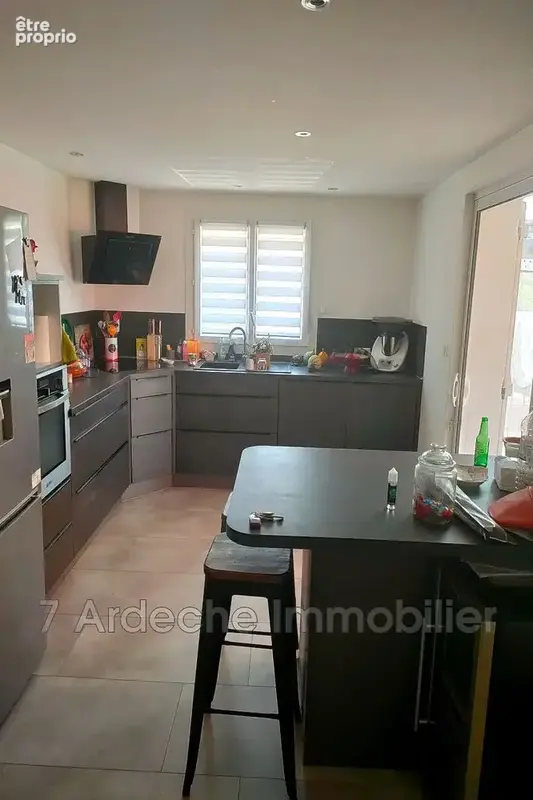 Maison 8 pièces 195 m² à vendre à Rosieres (07260) - photo 4