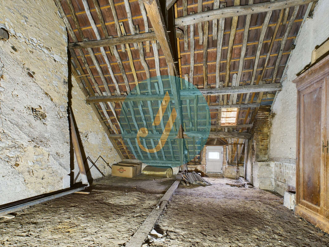 Maison de village polyvalente à Arquian : résidence principale, secondaire ou investissement locatif - photo 12